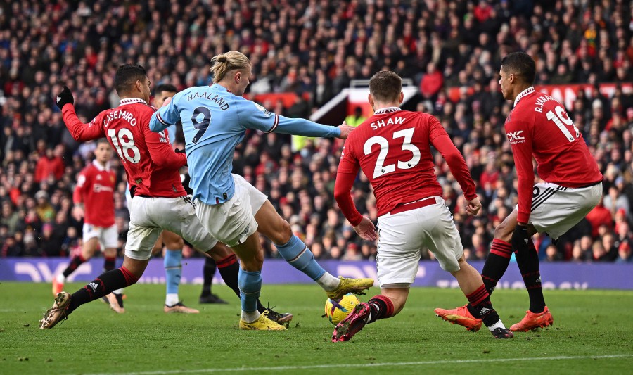 Rashford The Hero Again As Man United Come Back To Beat Man City In ...