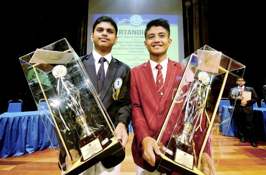 First Time Contestant Wins Piala Diraja Public Speaking Competition