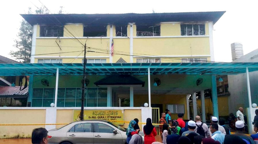 Image result for at the Tahfiz Darul Ittifaqiyah in Jalan Datuk Keramat.