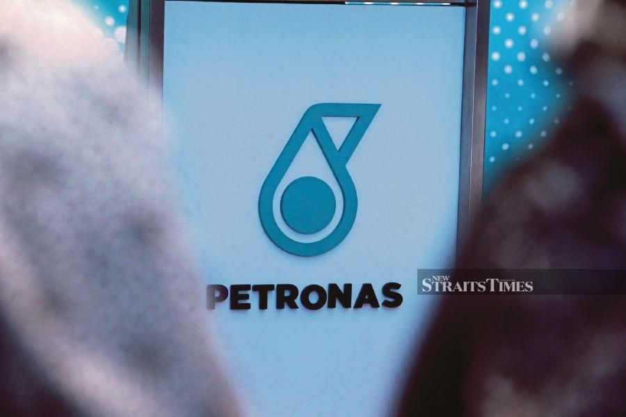 Logo Petroliam Nasional Bhd (Petronas). NSTP/HAIRUL ANUAR RAHIM