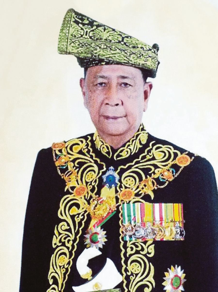 Kedah Sultan heads list of 693 recipients of Negeri ...