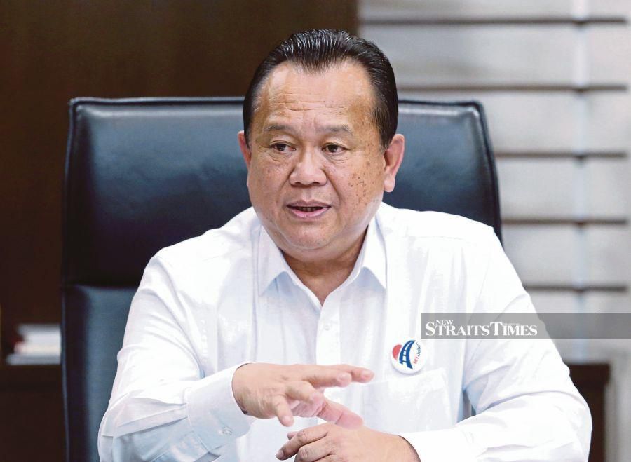 Its minister Datuk Seri Alexander Nanta Linggi said this in his response to a report by an online portal on the protest by 32 highway concessionaires against the move by the government to directly award a private company the MLFF project. - NSTP/EIZAIRI SHAMSUDIN