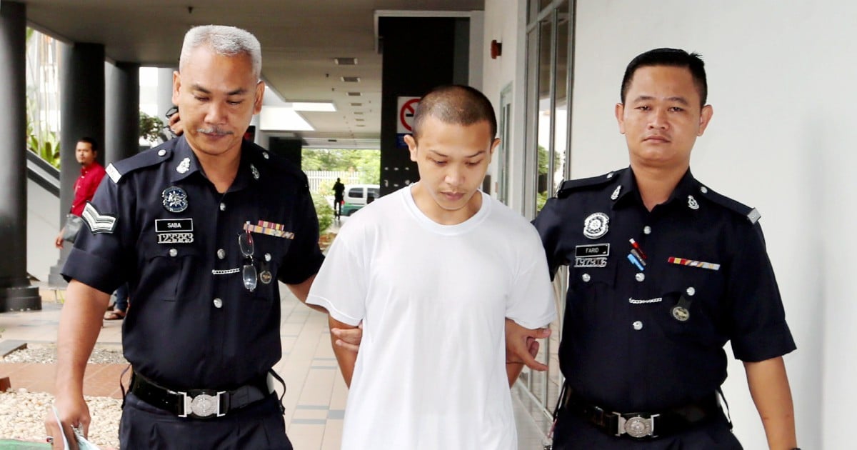 Unemployed man to hang for murdering three relatives | New Straits Times