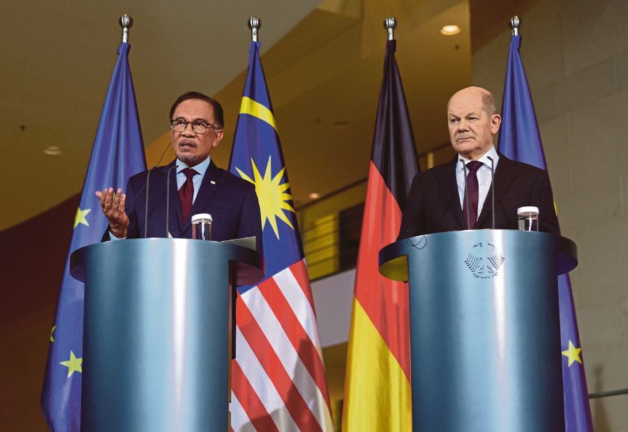 Prime Minister Datuk Seri Anwar Ibrahim said the invitation was extended to Malaysia by German Chancellor Olaf Schulz.- BERNAMA pic