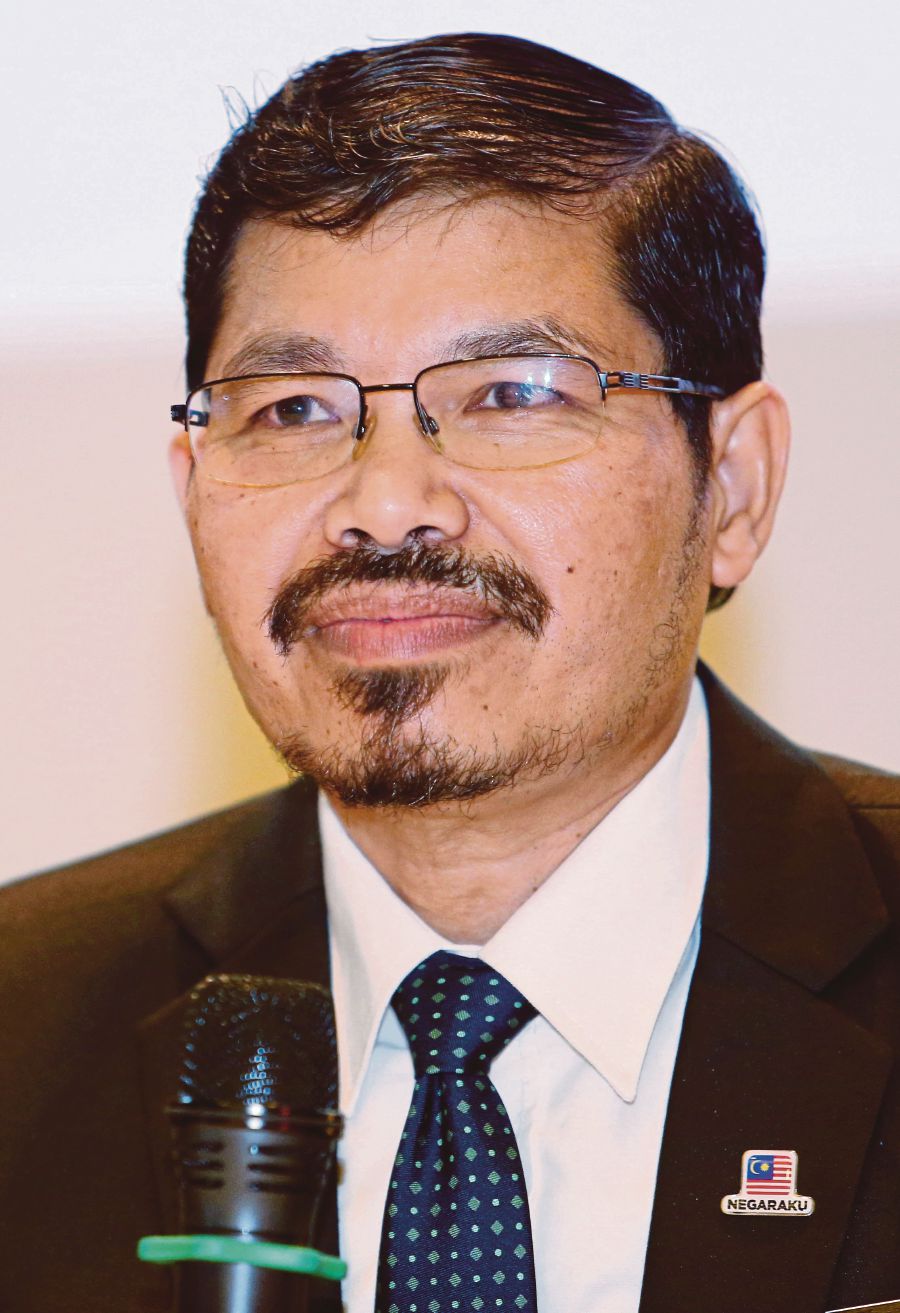 Datuk Seri Dr Mohd Uzir Mahidin