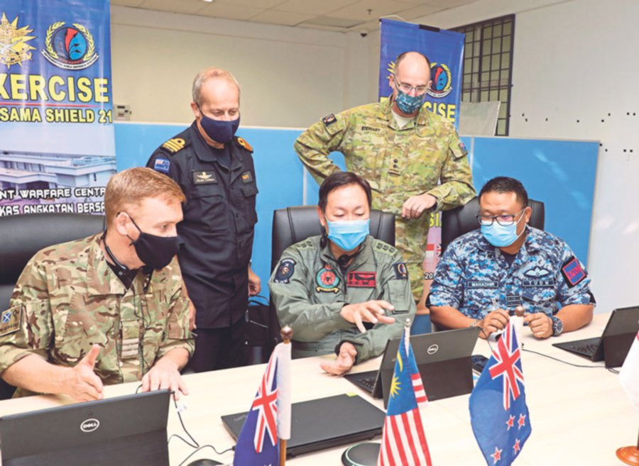 Exercise BERSAMA SHIELD 2021 sharpened military interoperability and strengthened defence ties between FPDA countries.
