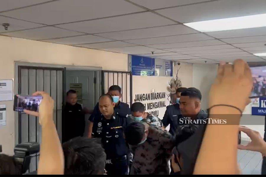 Policemen Accused Of Extortion And Sexual Assault Arrive At Ampang ...