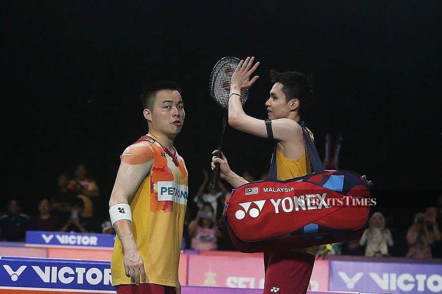 Team captain Soh Wooi Yik (right) received the perfect birthday gift as he led Malaysia into the final of the Badminton Asia Team Championships (BATC) on Saturday. NSTP/SAIFULLIZAN TAMADI