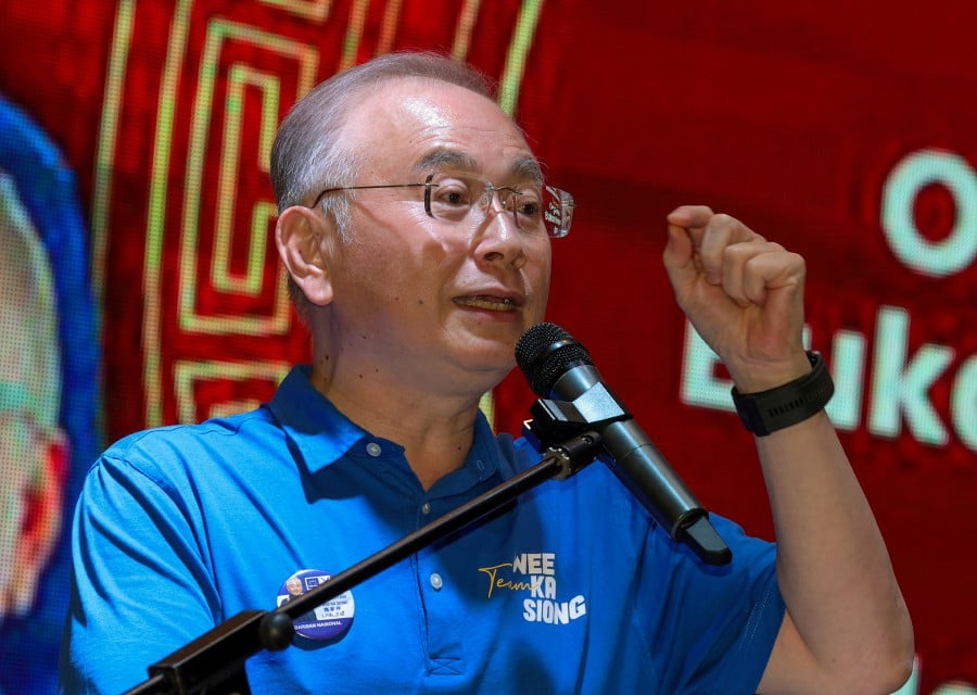 MCA has reiterated the party’s stance in supporting Datuk Seri Ismail Sabri Yaakob as the prime minister candidate if Barisan Nasional (BN) wins the 15th General Election (GE15) and forms the government. - Bernama pic
