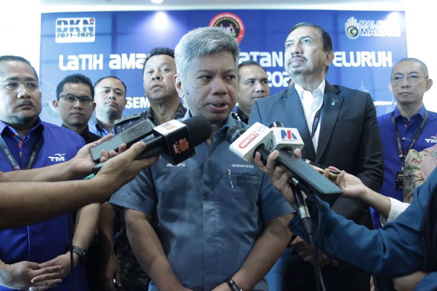 The National Security Council (MKN) is constantly monitoring terrorist threats received through various platforms, including social media, said its director-general Datuk Raja Nushirwan Zainal Abidin. NSTP/AMIR MAMAT