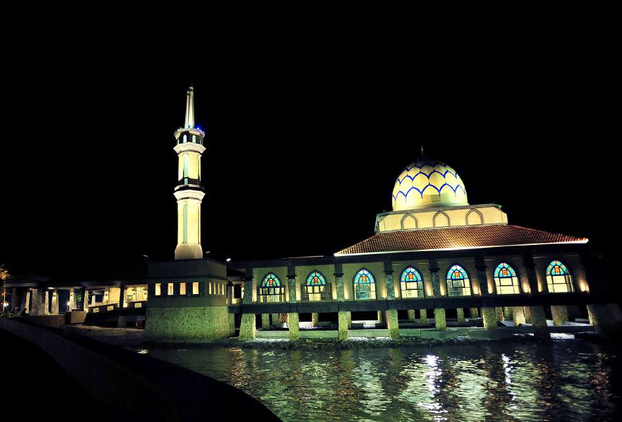 Whether you're drawn by faith, architecture, or the pursuit of peace, the Al-Hussain Mosque in Kuala Perlis offers a unique experience that resonates with the soul. - File pic credit (Masjid Al-Hussain Facebook)