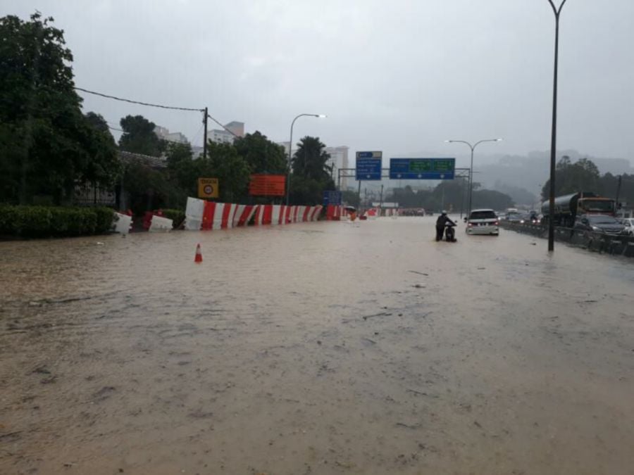 In klang valley today flood Klang Valley