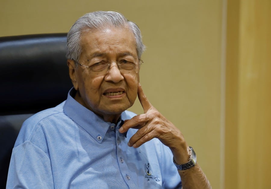 Dr Mahathir says Putrajaya monorail project could have been continued ...