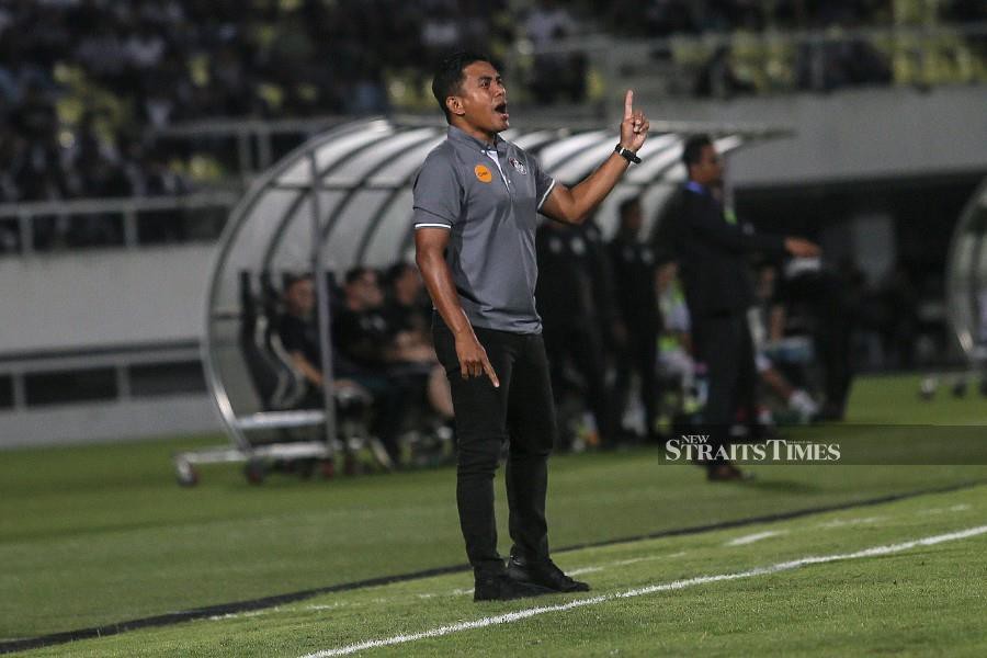 Police continued their impressive start to the 2023 Super League season after notching their second win with a 2-0 success over Kelantan United today. -NSTP file pic