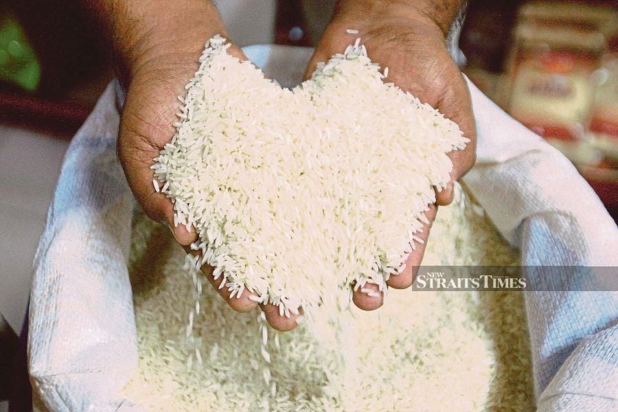 How not to put rice on the table. NSTP FILE PIC, FOR ILLUSTRATION PURPOSE ONLY