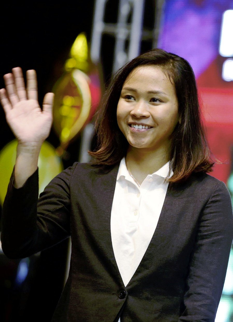 National diving queen, Pandelela Rinong admits that she needs to improve on her technique at the start of her dive if she is to better her achievements at the upcoming Commonwealth Games in Gold Coast, Australia next month. (File pix)