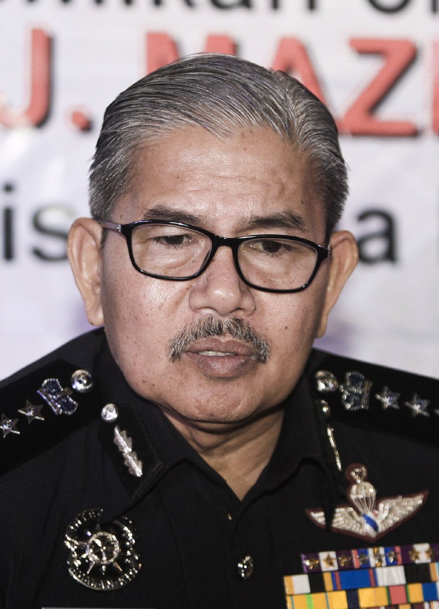 (File pix) City police chief Datuk Mazlan Lazim said the statements were from witnesses at the scene, pathologist, security guards, condominium’s management, the victim’s family members, her friends as well as management of an entertainment outlet. (pix by ASWADI ALIAS)
