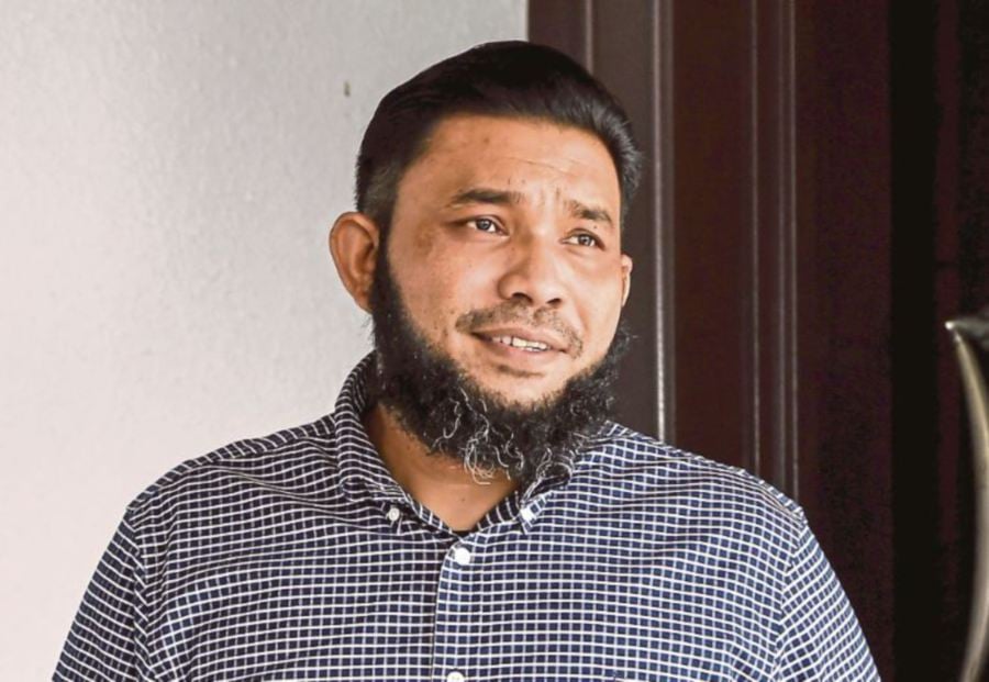 Blogger Muhammad Azri Wan Deris, also known as Papagomo. -- BERNAMA FILEPIC