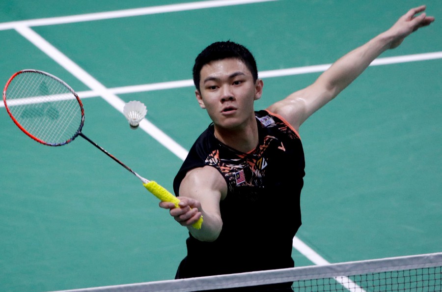Lee Zii Jia of Malaysia in action during a men’s singles match against Ade Resky Dwicahyo of Azerbaijan at the Toyota Gazoo Racing Thailand Open 2022 badminton tournament in Nonthaburi, Thailand. -EPA PIC