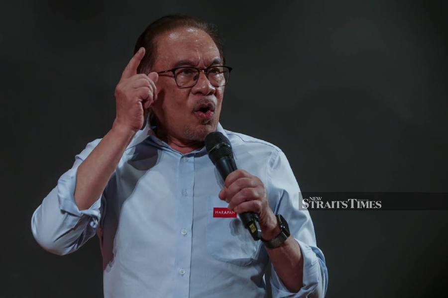 Pakatan Harapan (PH) chairman Datuk Seri Anwar Ibrahim today confirmed that the coalition would work with the Malaysian United Democratic Alliance (Muda) in the 15th General Election (GE15). -NSTP/DANIAL SAAD