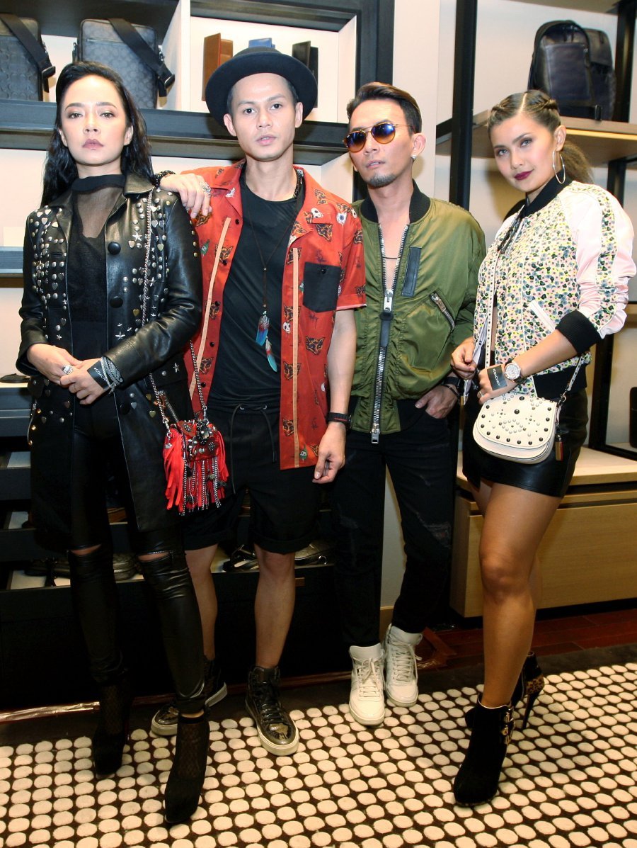 Andre (third from left) with Nora Danish, Ryzal Jaafar and Adeline Tsen at a Coach boutique event last January. Photo by Aswadi Alias.