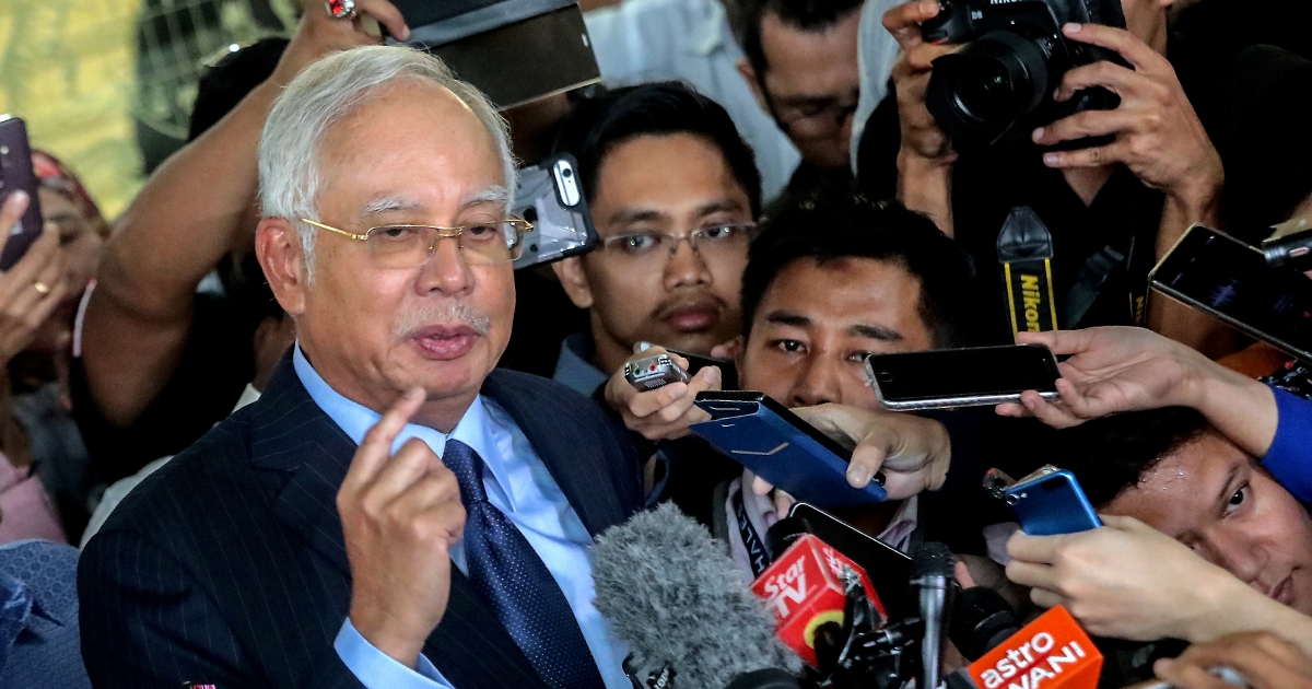 Police raid home of Najib's mother | New Straits Times