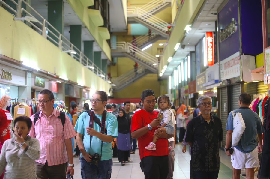 Last few hours for Ampang Park Shopping Mall