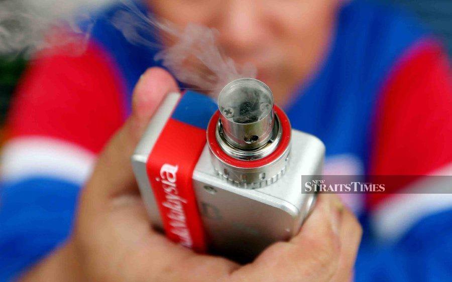 The EVALI cases involved habitual vapers and those who have been vaping for at least more than one year. - NSTP file pic