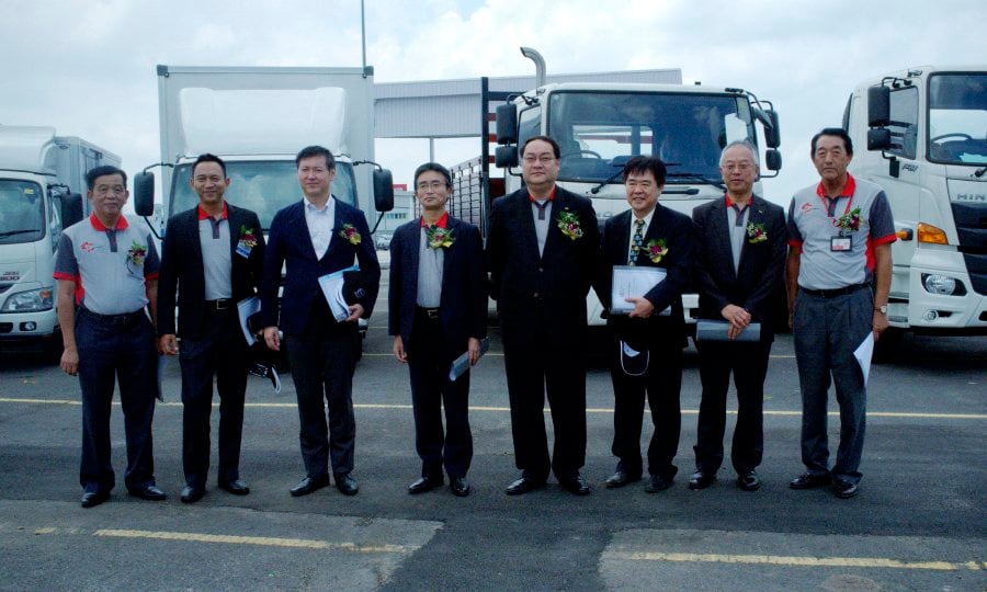Japanese diesel truck and bus manufacturer Hino Motors Ltd has full confidence in Malaysia's economic climate and plans to remain in the country. (Pix by HASRIYASYAH SABUDIN)