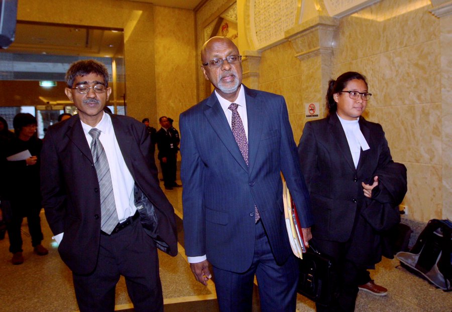 Deputy Rural Development Minister R Sivarasa (centre) also denied allegations of proposing to rename MRSM's name to Junior Science College. File pic by KHAIRULL AZRY BIDIN