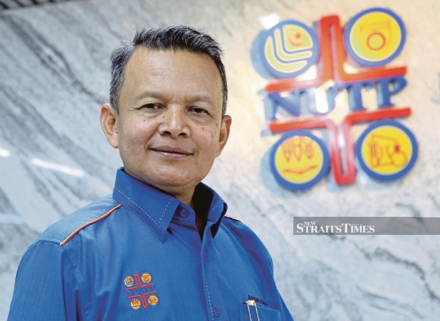 National Union of the Teaching Profession (NUTP) president Aminuddin Awang said such permission and position in the politics should not be misused by teachers for personal gains. -NSTP file pic