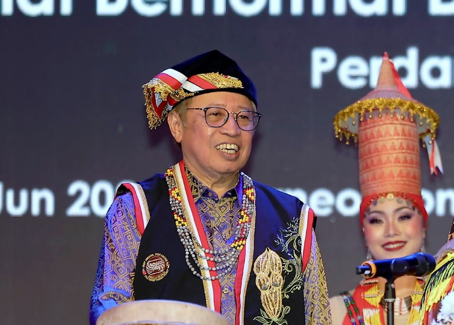 The Sarawak government has allocated RM200 million to redevelop dilapidated schools and clinics in the state, Sarawak Premier Tan Sri Abang Johari Tun Openg said. BERNAMA PIC