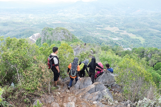 Baling Bling: Gunung Baling is a jewel for landscape photographers ...