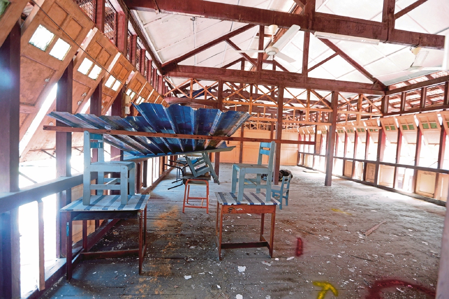 The 2022 Auditor General's Report found seven schools in Sabah and Sarawak are using buildings and spaces that have been declared unsafe by the Public Works Department (PWD). FILE PIC, FOR ILLUSTRATION PURPOSE ONLY.