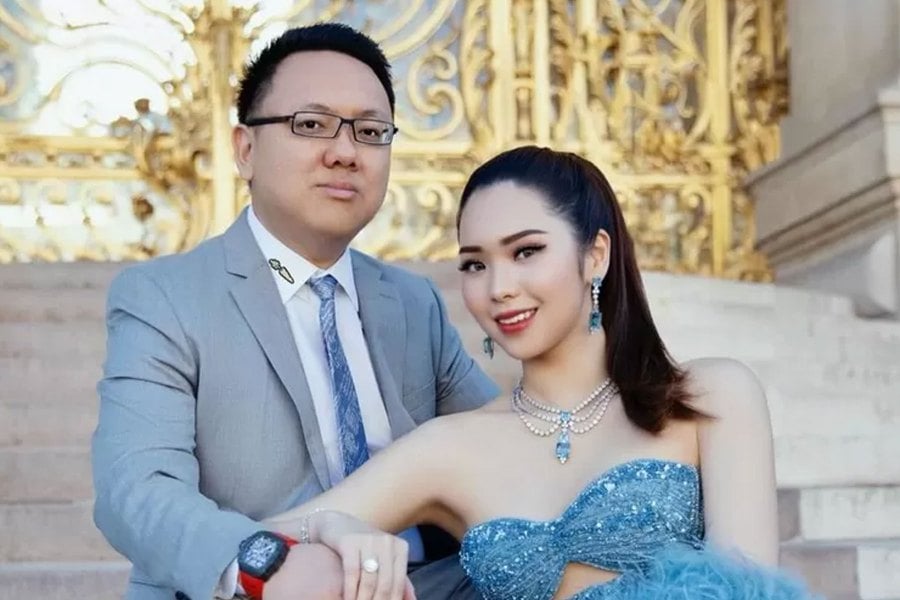 The wedding of the couple – Ryan Harris, the son of former AirAsia Indonesia’s president Pin Harris, and fashion designer Gwen Ashley Widodo, the daughter of Surabaya renowned property tycoon Markus Widodo and fashion designer Warren Tjandra – which took place at The Westin Surabaya last Saturday became viral for its lavish details, aside from the star-studded guestlist. PIC CREDIT TO IG GWEN ASHLEY