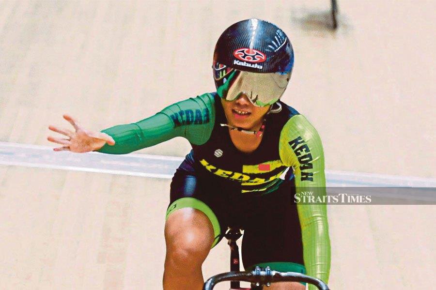 Nurul Izzah Izzati Mohd Asri is fast proving to be the next big thing for Malaysia after winning the bronze medal in the women's sprint in the Asian Track Cycling Championships (ACC) at New Delhi, India, today. NSTP FILE PIC