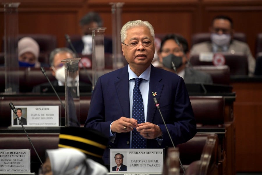 Senator in malay
