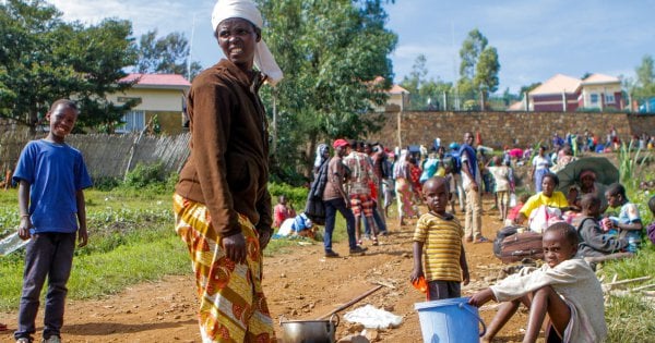 Five refugees killed, 20 injured, in Rwanda camp food protest-police