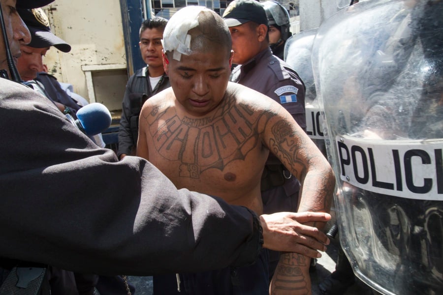 Guatemala gang attacks police after raid on detention center New