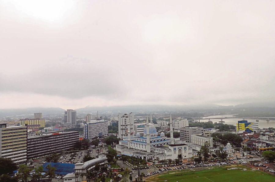 METMalaysia Issues Heavy Rain Alert For Eastern Peninsular M'sia | New ...