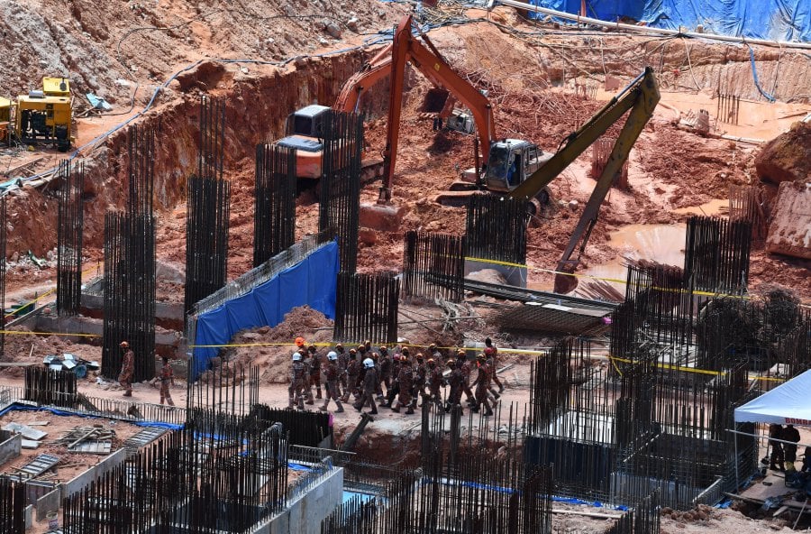 (File pix) Department of Environment (DOE) does not have any authority to stop project approvals, as the state has absolute power over land matters in their state said Natural Resources and Environment Minister Datuk Seri Dr Wan Junaidi Tuanku Jaafar. Bernama Photo 