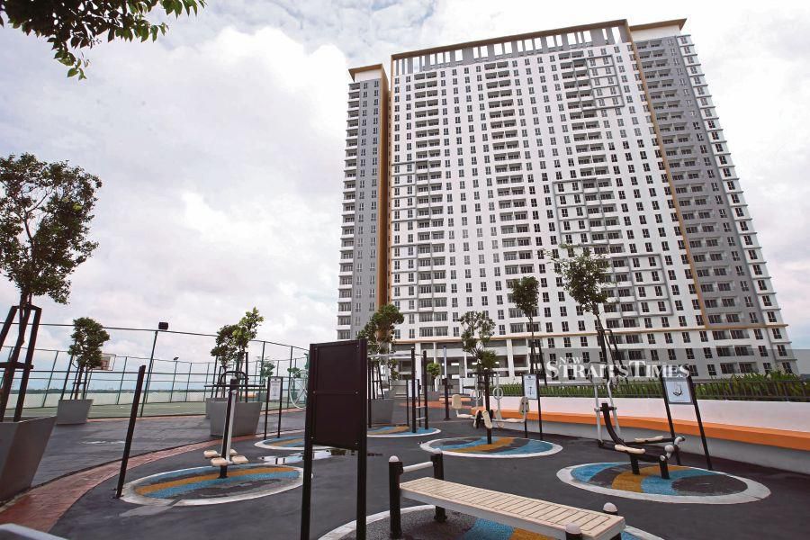 There are currently three PR1MA projects in Penang with 3,867 units, namely Residensi Pauh Permai, Residensi Bukit Gelugor Phase 1 dan Residensi Bukit Gelugor Phase 2. -NSTP/DANIAL SAAD