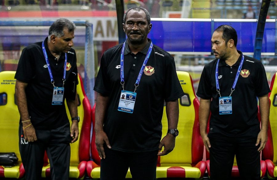 (Football) Former Selangor coach tapped to rescue Penang 