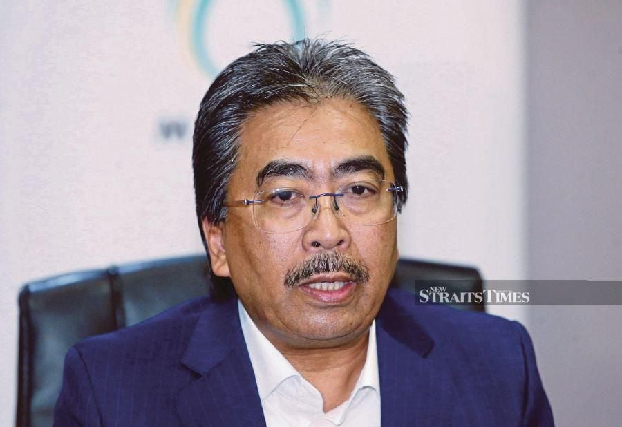 Malaysia Can Be Gold Standard In Global Palm Oil Sector: Johari Ghani ...