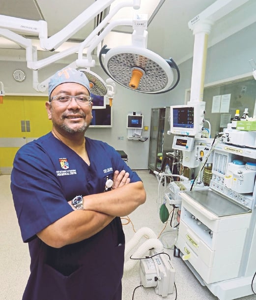 “We at UKMMC wish to give patients some knowledge on minimally invasive surgical procedures that are the latest in medical breakthroughs and which can offer better outcomes for the patient. ” Datuk Dr Ismail Sagap
