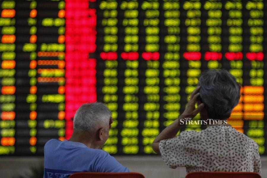 Bursa Malaysia finished the morning session on a positive note, mirroring the trend seen in most regional markets, buoyed by Wall Street's robust closing last Friday. 