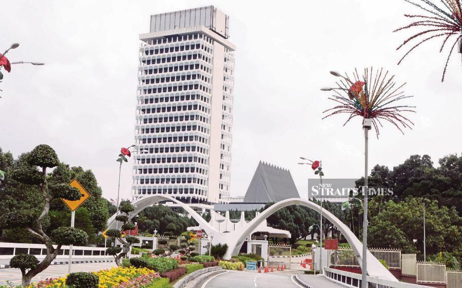 The “special sitting” of our Dewan Rakyat commences tomorrow for the next five days and after that the sitting of the Dewan Negara commences on August 3 for the next three days. -NSTP/MOHD YUSNI ARIFFIN