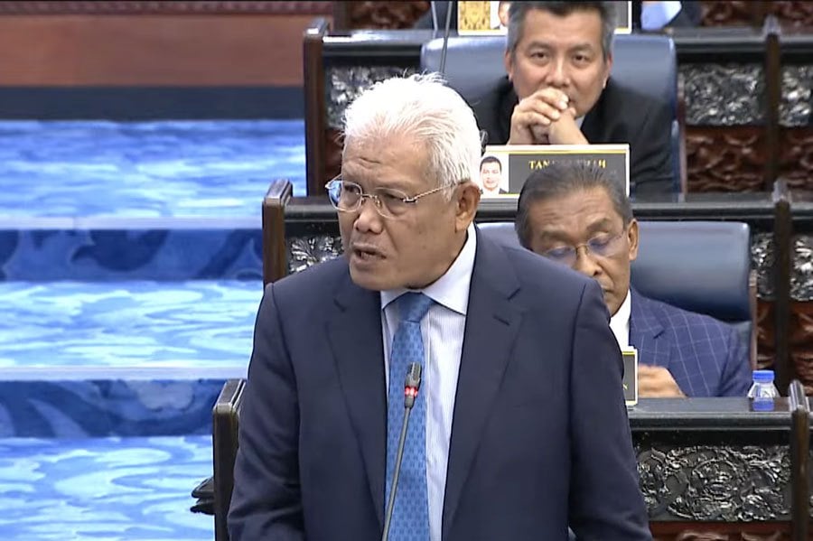 Opposition leader Datuk Seri Hamzah Zainuddin has told Prime Minister Datuk Seri Anwar Ibrahim to take responsibility as finance minister for the ringgit’s poor performance, which is at its lowest since the 1997 Asian Financial Crisis. PIC COURTESY OF RTM