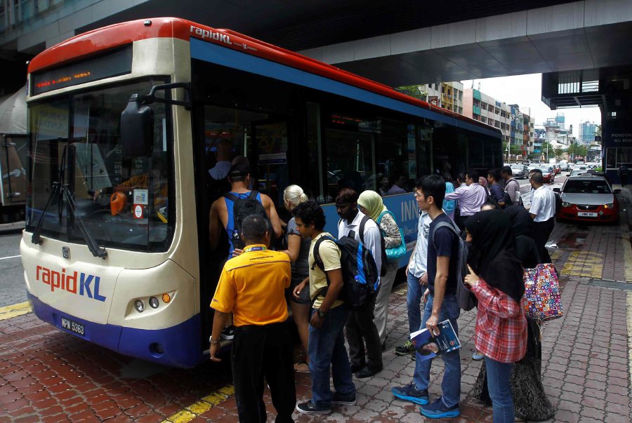 (Formula One) Use Rapid KL feeder buses, fans urged | New Straits Times