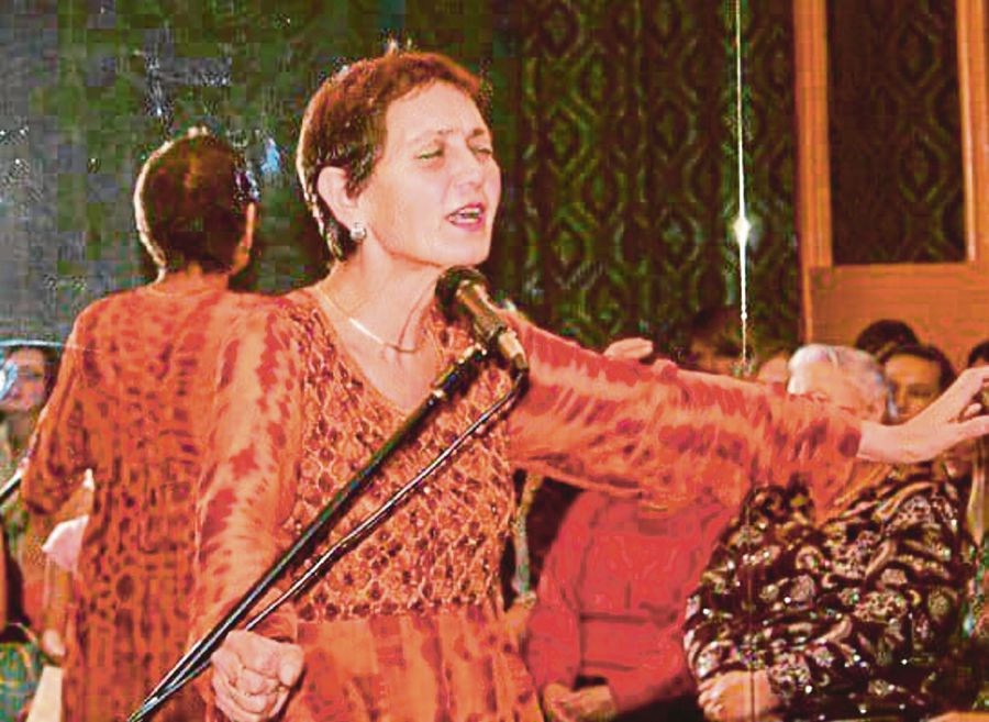 Famous Russian poet Elena Taneva reciting a poem at the Kuala Lumpur World Poetry Festival 2002. PIX COURTESY OF WRITER